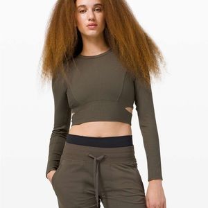 Lululemon LA Cut Out Crop Waist Long Sleeve